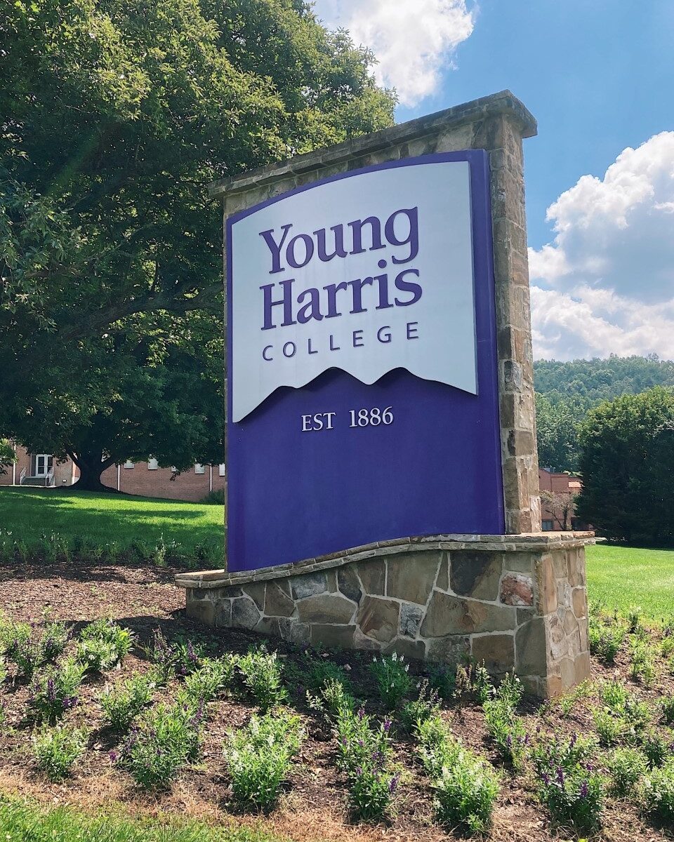 Young Harris College Sign